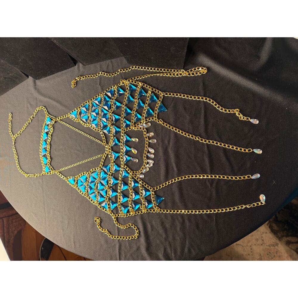 Rhinestone body chain bra, statement accessory bikini harness top body jewelry - Picture 4 of 10